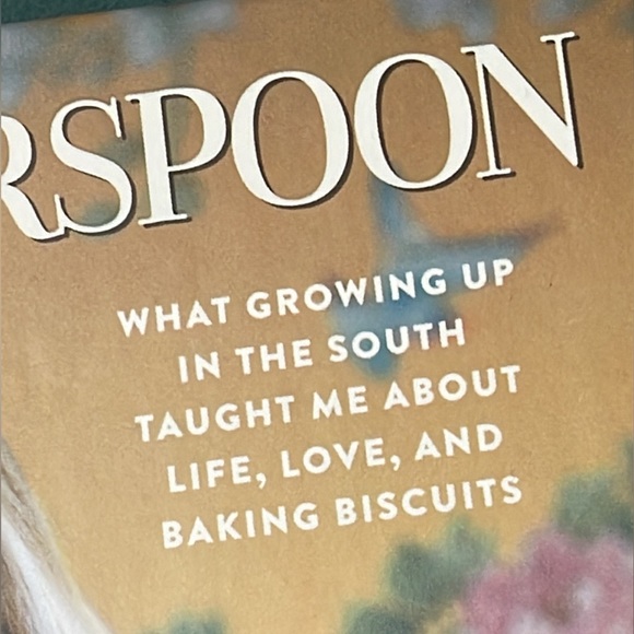 REESE WITHERSPOON | WHISKEY IN A TEACUP HARD BACK BOOK - Picture 4 of 7